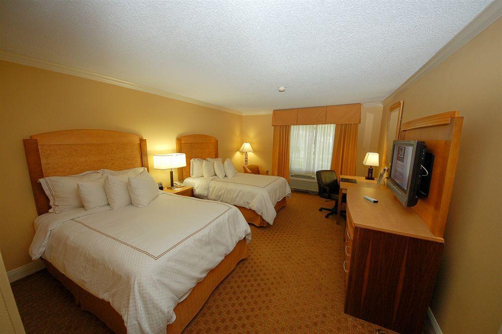 Richmond Inn & Suites Baton Rouge Phòng bức ảnh