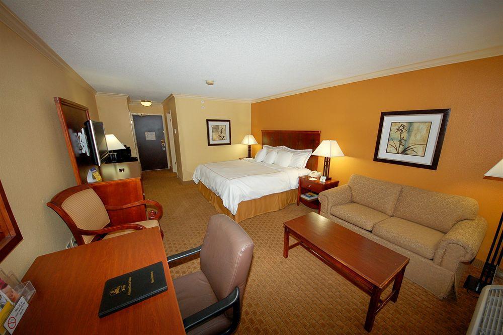 Richmond Inn & Suites Baton Rouge Phòng bức ảnh