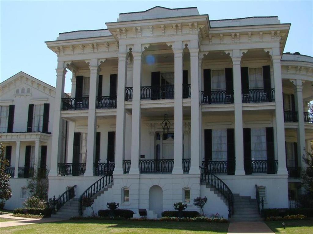 Richmond Inn & Suites Baton Rouge Ngoại thất bức ảnh