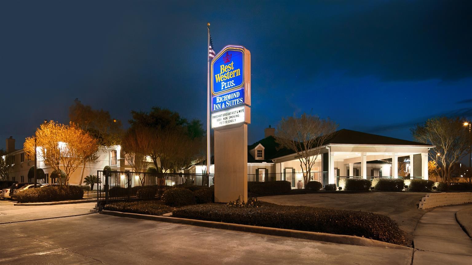 Richmond Inn & Suites Baton Rouge Ngoại thất bức ảnh